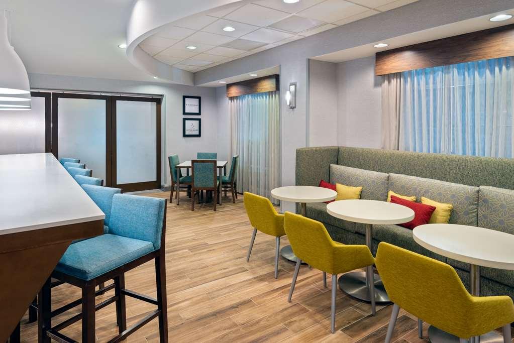 Hampton Inn Petersburg - Southpark Mall Colonial Heights Interior photo